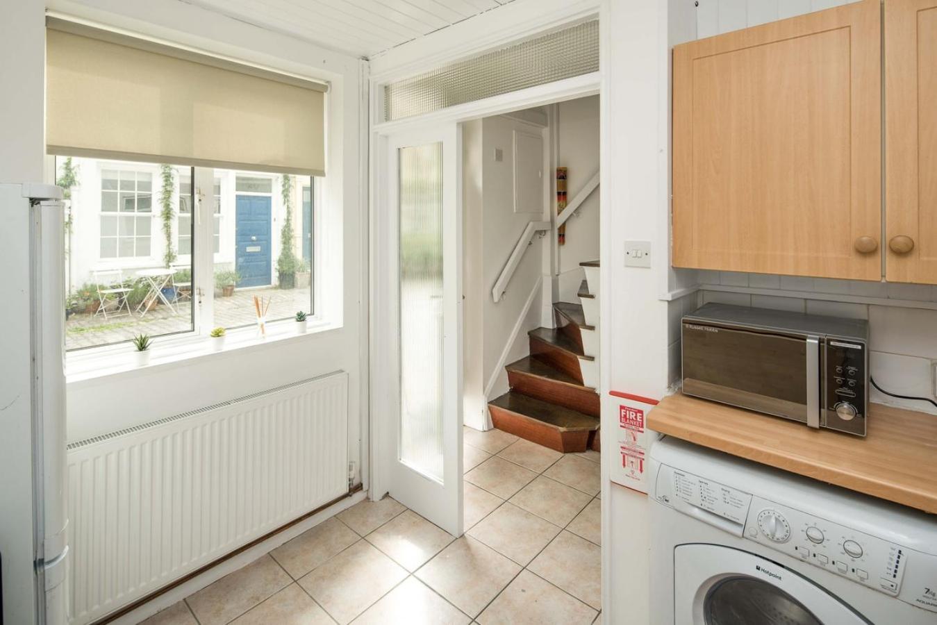 Апартаменты Quirky & Cosy 2Bd Mews Flat In Paddington Лондон Экстерьер фото